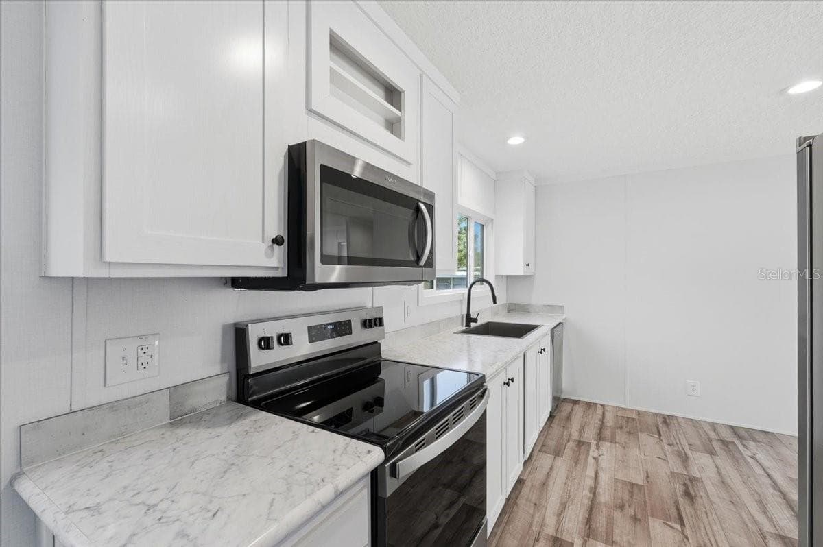 Manufactured Home at 2364 PLUM AVE, AUBURNDALE, photo 11 of 25
