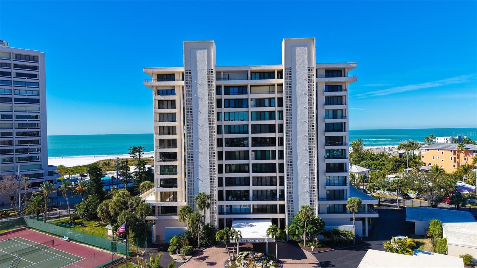 Condominium at 5300 OCEAN BLVD #301, SARASOTA, photo 2 of 59