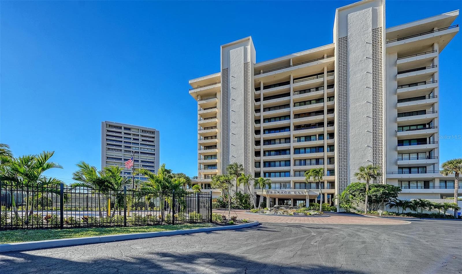 Condominium at 5300 OCEAN BLVD #301, SARASOTA, photo 39 of 59