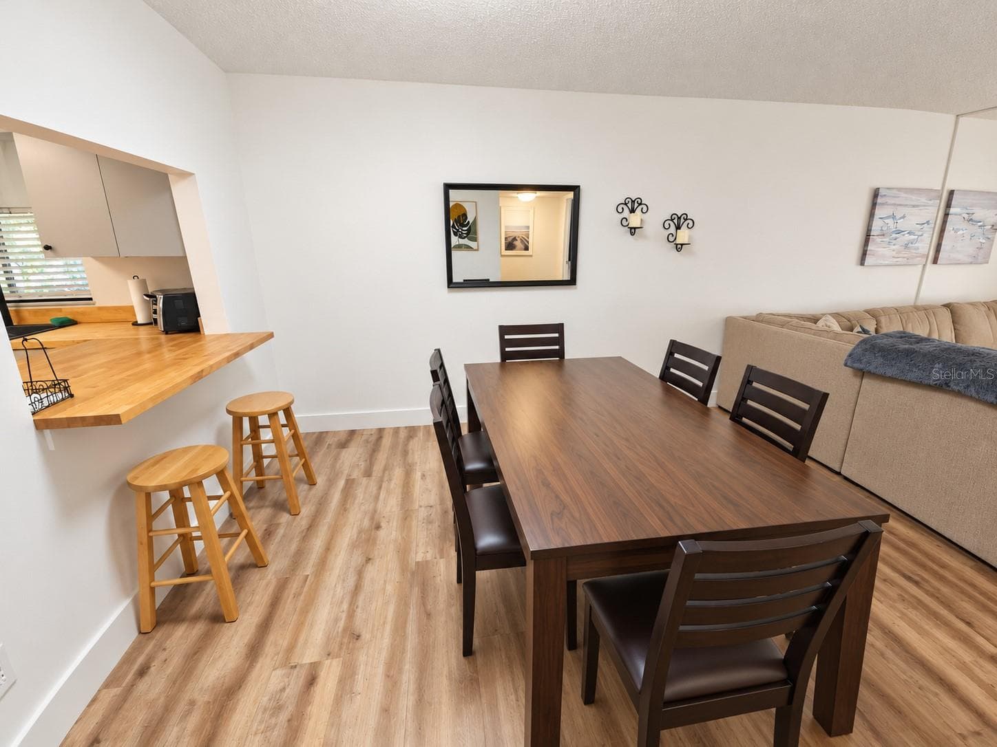 Condominium at 3803 SUN EAGLE LN #203, BRADENTON, photo 7 of 33