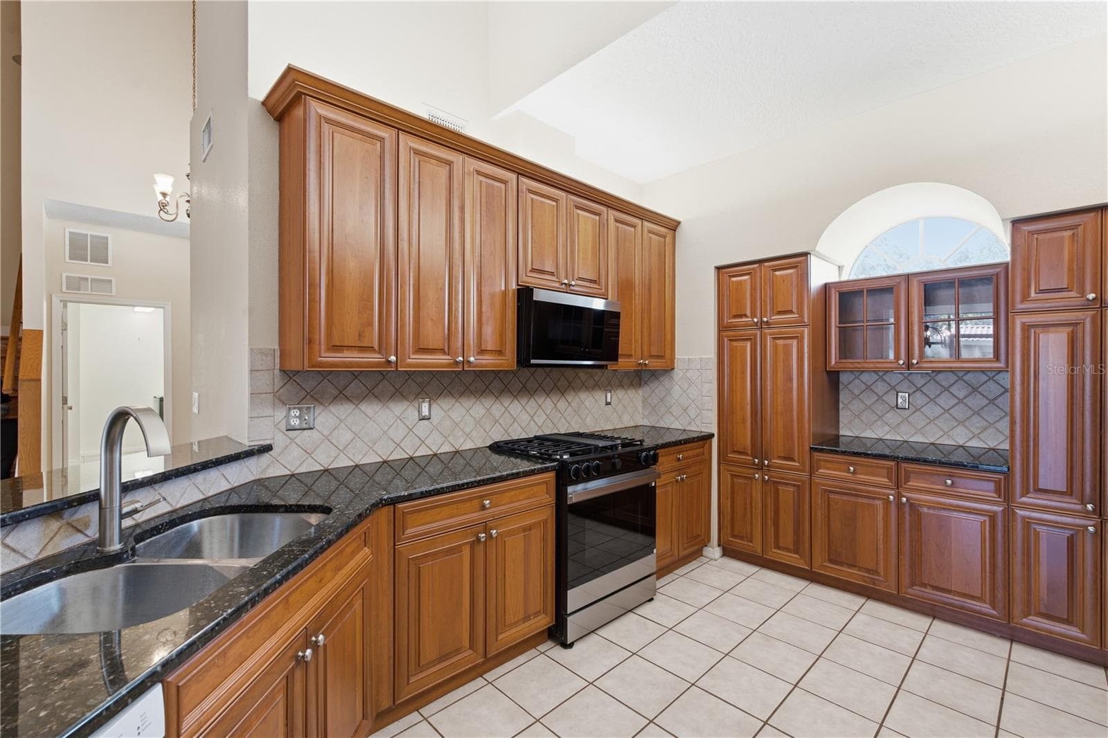 Single Family Residence at 4369 14TH WAY NE, ST PETERSBURG, photo 4 of 48