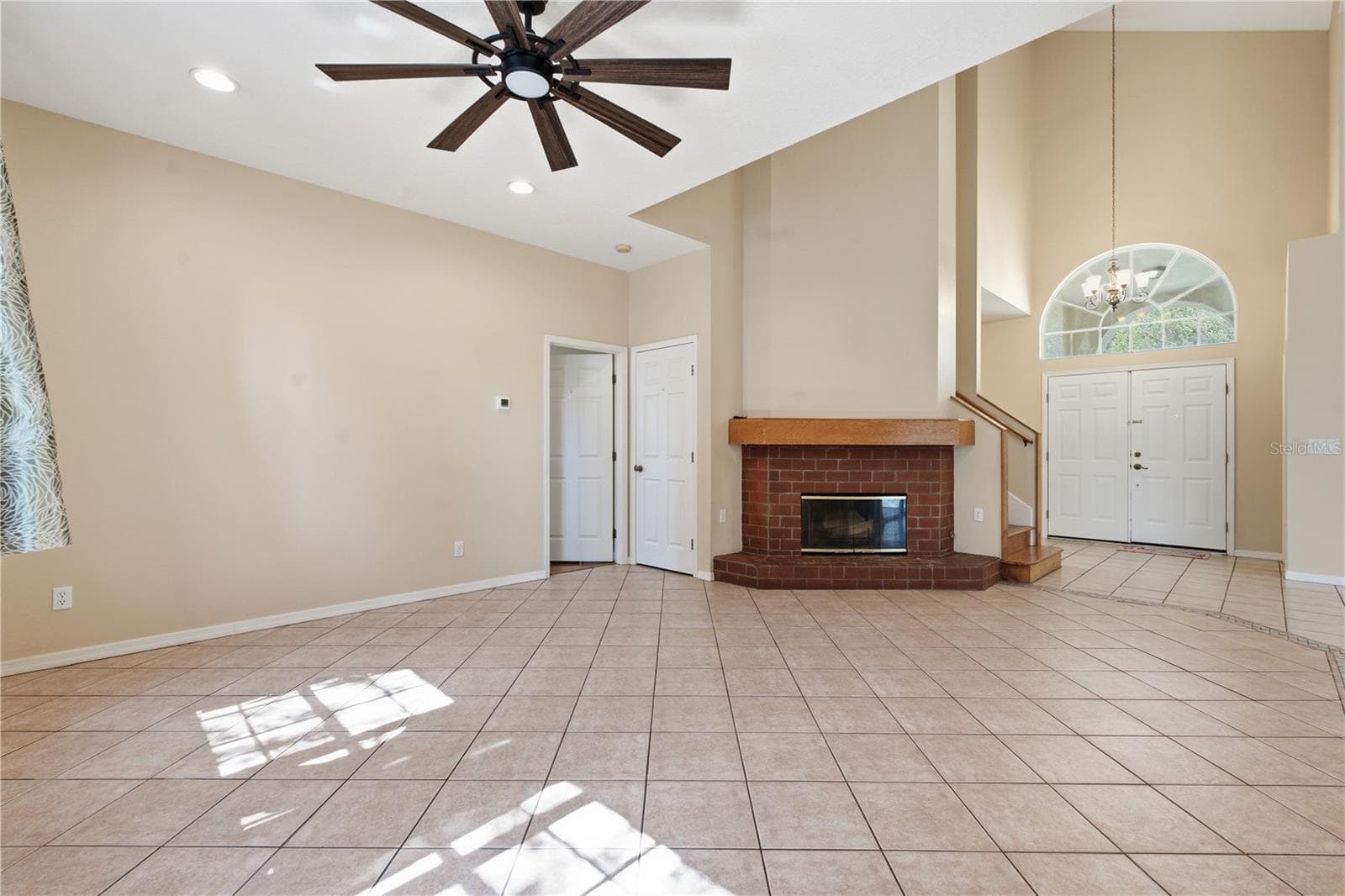 Single Family Residence at 4369 14TH WAY NE, ST PETERSBURG, photo 6 of 48