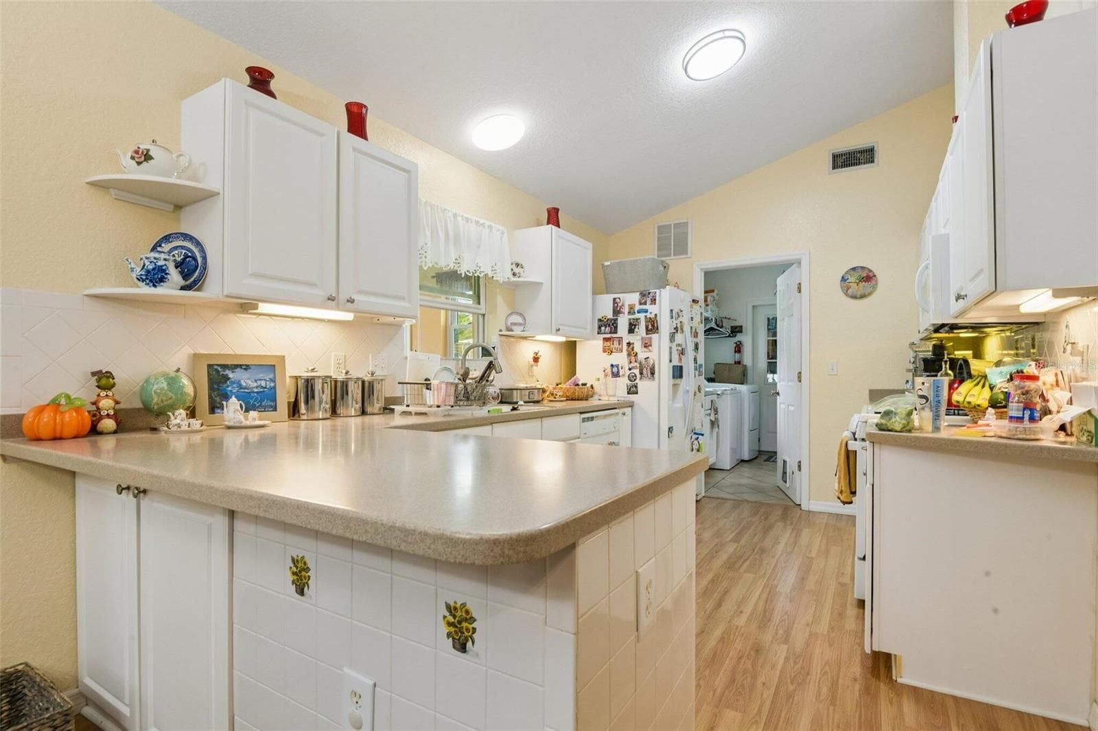 Single Family Residence at 7319 DRIFTING SAND DR, WESLEY CHAPEL, photo 12 of 27