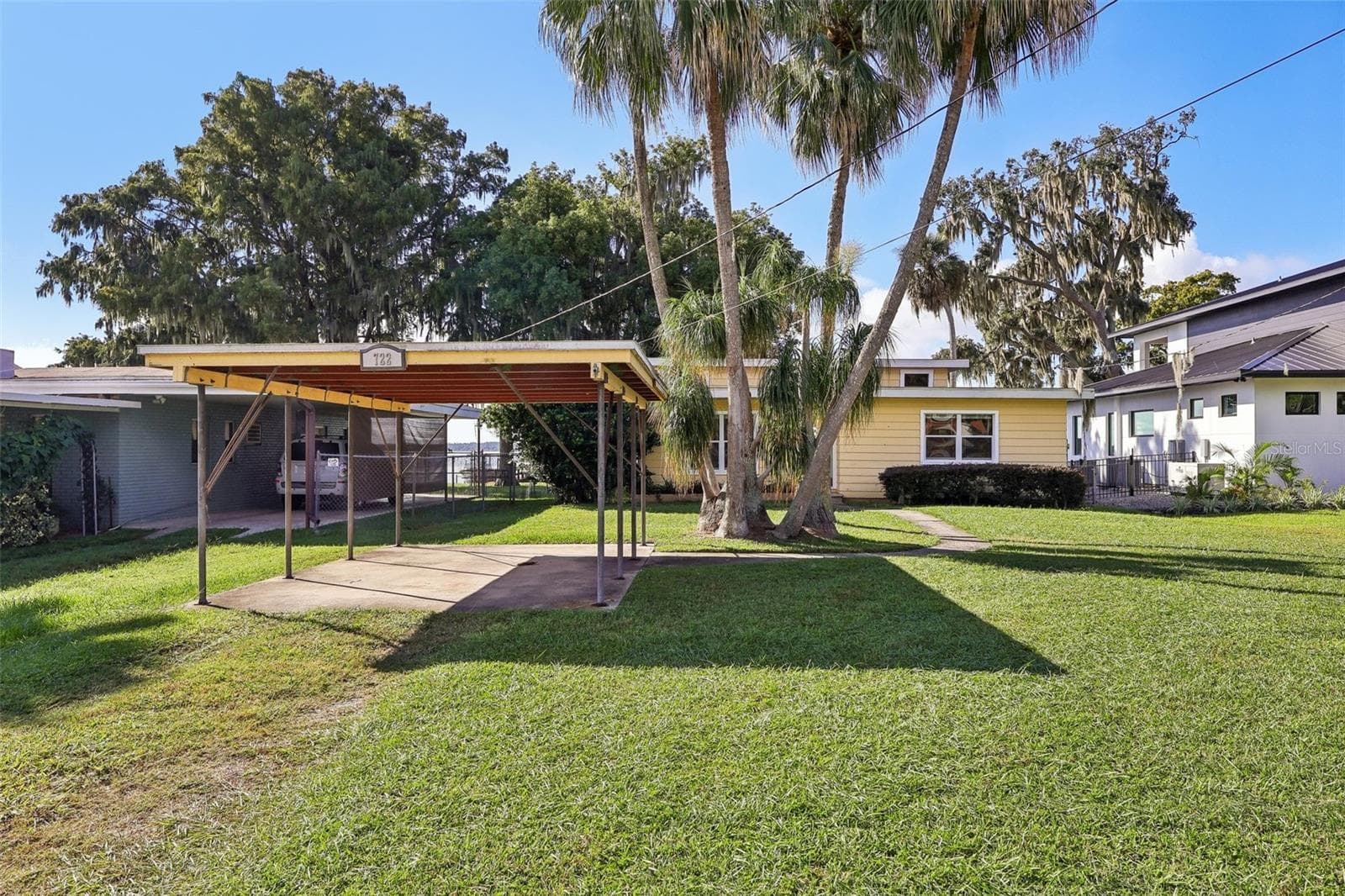 Single Family Residence at 722 LAKE DORA DR, TAVARES, photo 4 of 60