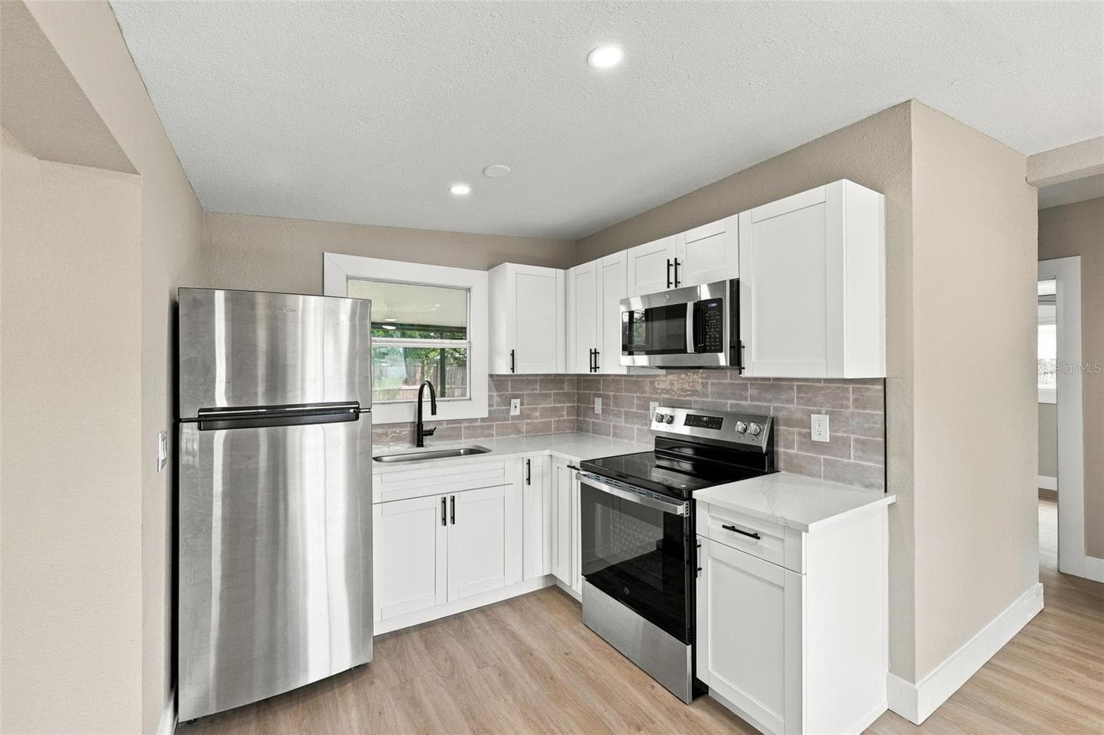 Single Family Residence at 10493 116TH AVE, LARGO, photo 3 of 25