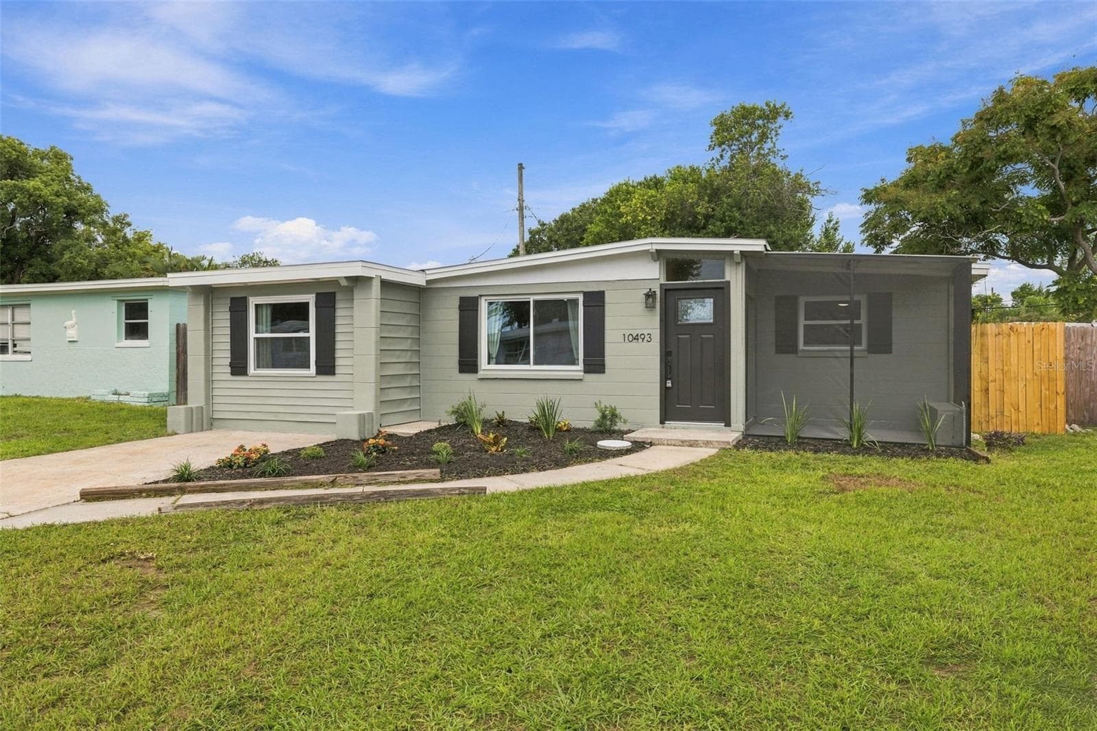 Single Family Residence at 10493 116TH AVE, LARGO, photo 11 of 25
