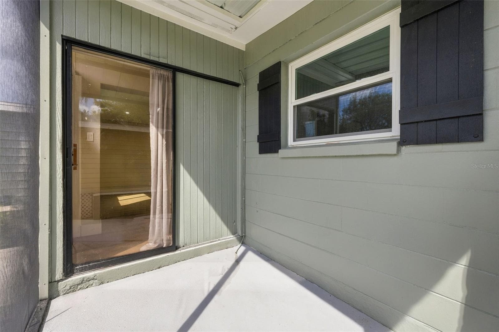 Single Family Residence at 10493 116TH AVE, LARGO, photo 12 of 25