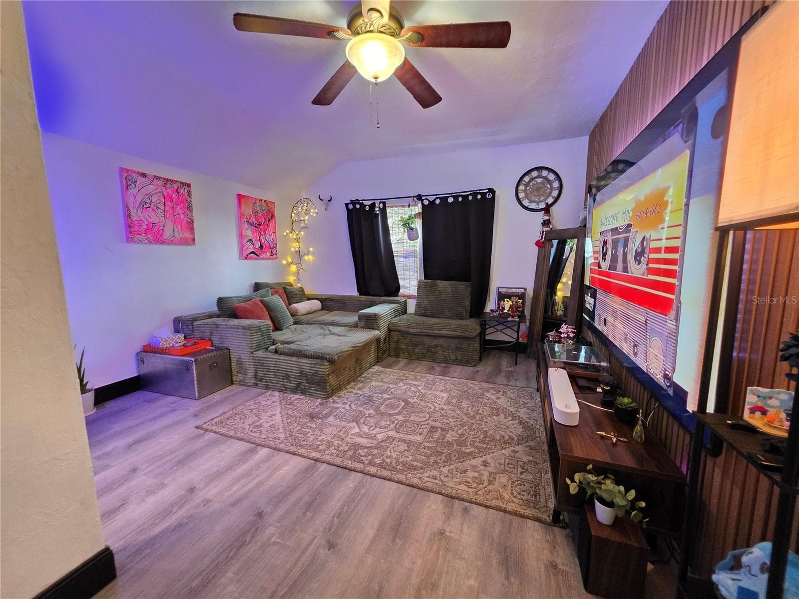 2nd unit living room - 118 S WATERLOO AVE, LAKELAND