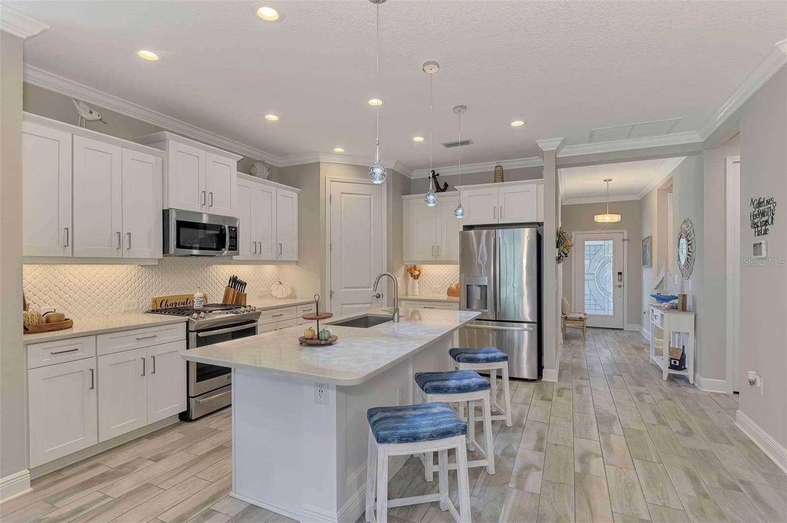 Villa at 12404 PALATKA DR, VENICE, photo 22 of 93