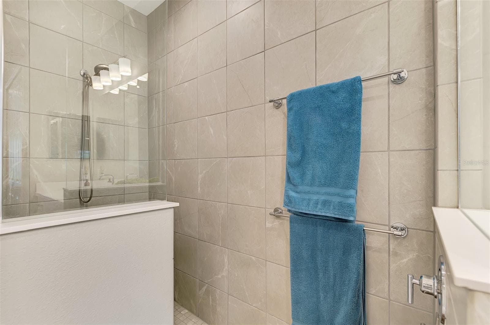 Villa at 12404 PALATKA DR, VENICE, photo 48 of 93