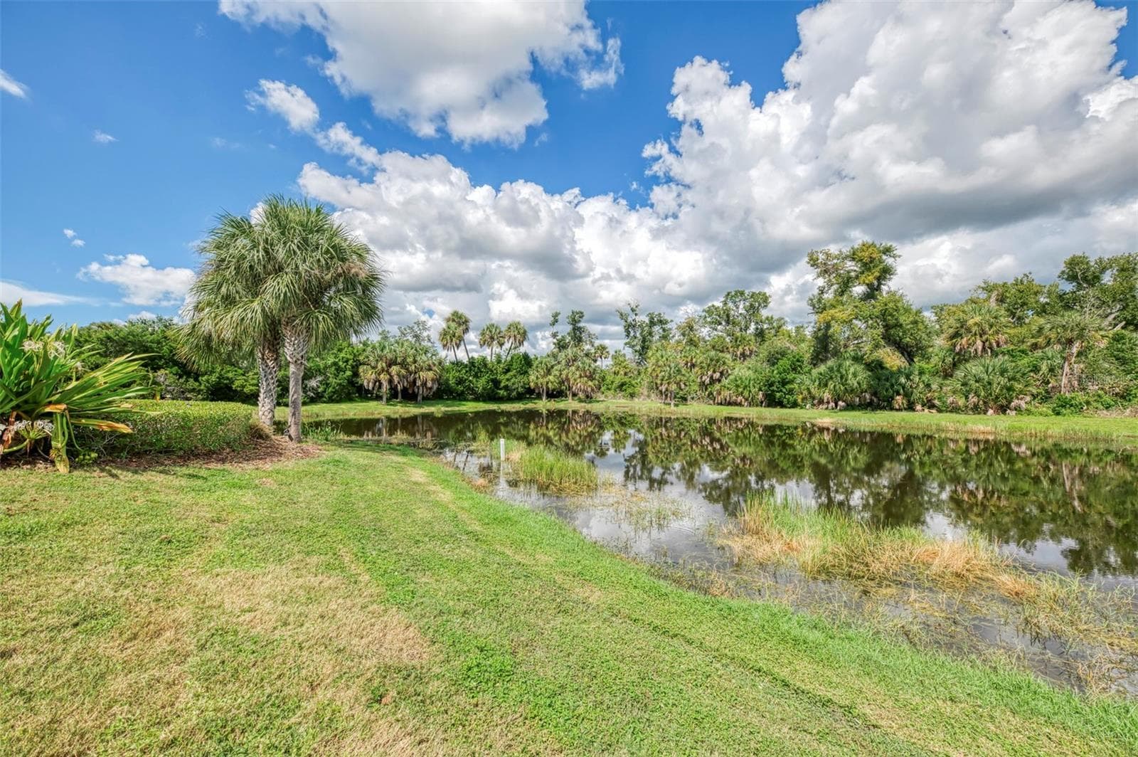 Villa at 12404 PALATKA DR, VENICE, photo 63 of 93