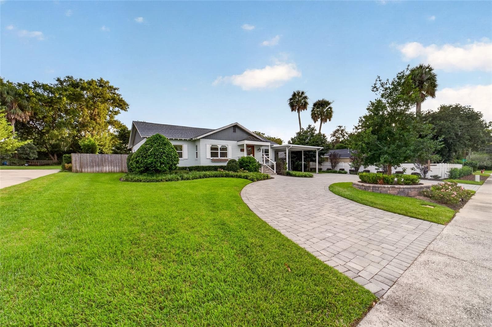 Single Family Residence at 1516 E FORT KING ST, OCALA, photo 3 of 90