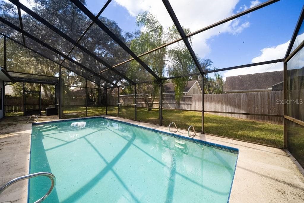 Single Family Residence at 4119 MORELAND DR, VALRICO, photo 5 of 34