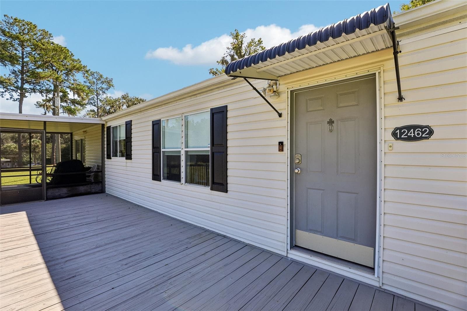 Manufactured Home at 12426 SE 55TH AVENUE RD, BELLEVIEW, photo 5 of 95