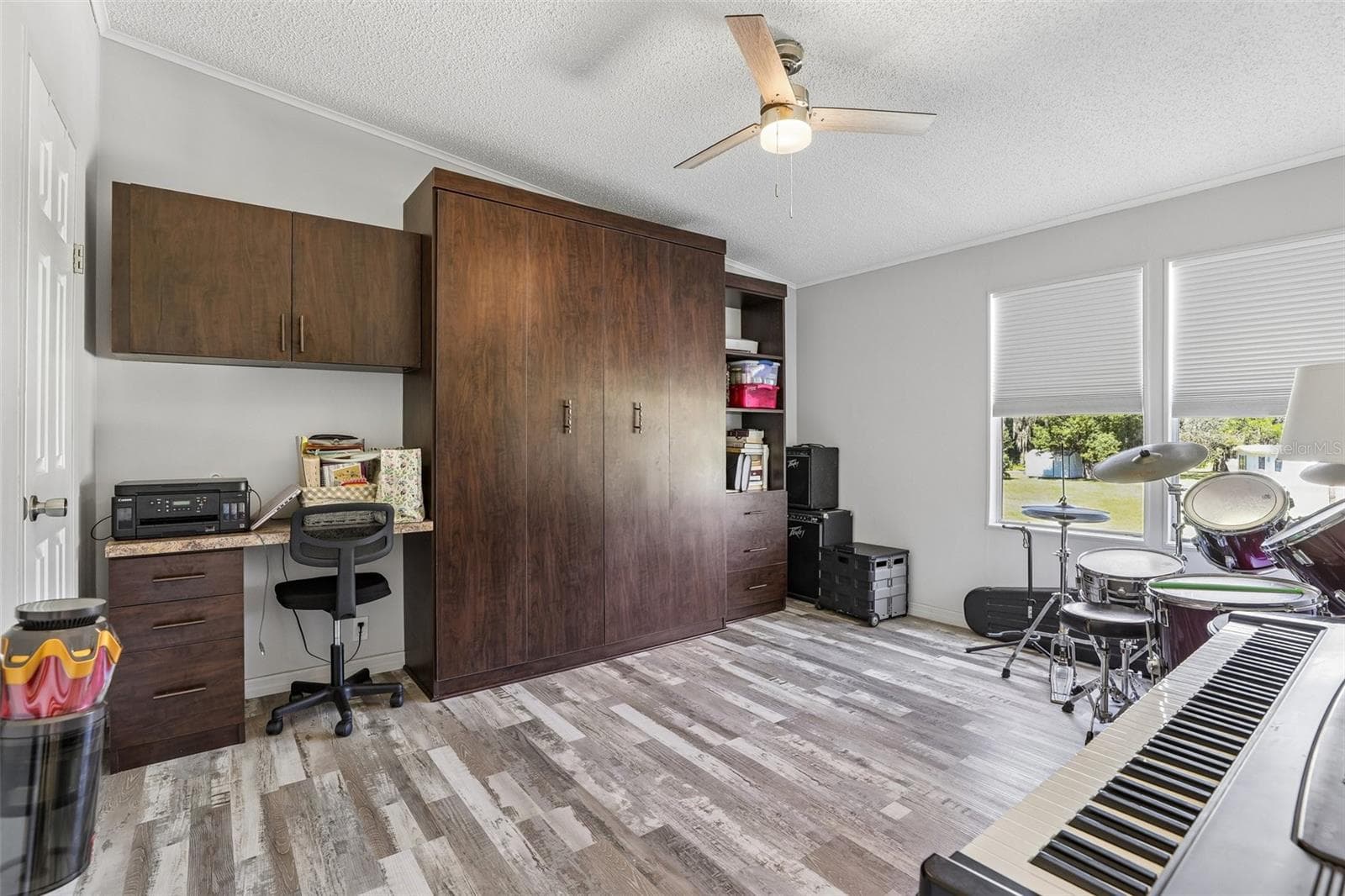 Manufactured Home at 12426 SE 55TH AVENUE RD, BELLEVIEW, photo 31 of 95