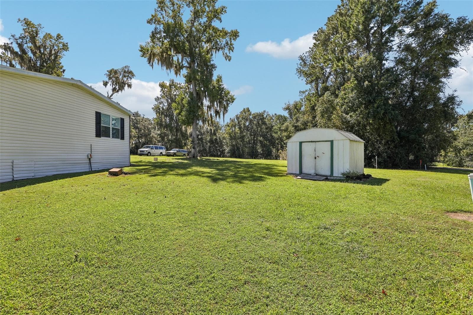 Manufactured Home at 12426 SE 55TH AVENUE RD, BELLEVIEW, photo 40 of 95