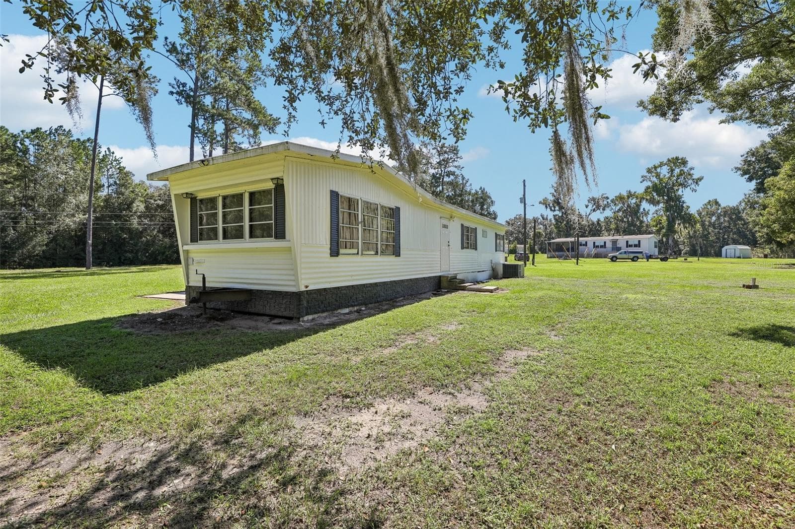 Manufactured Home at 12426 SE 55TH AVENUE RD, BELLEVIEW, photo 64 of 95
