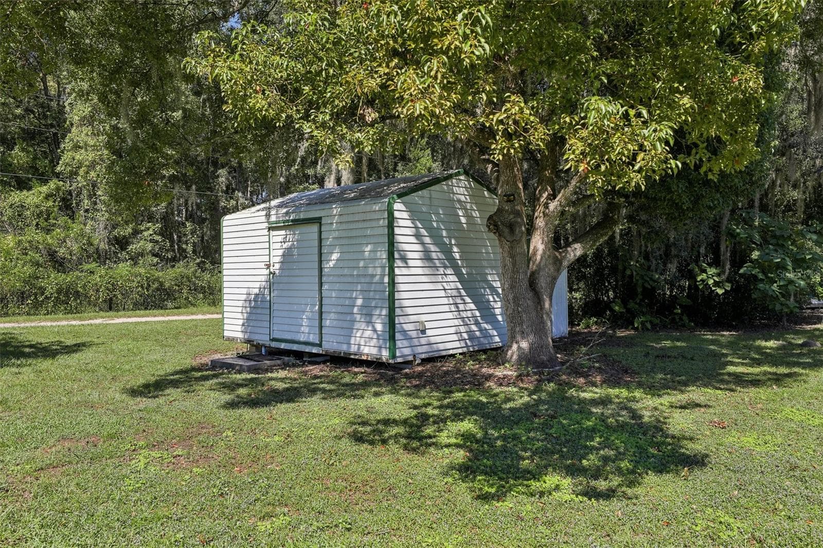 Manufactured Home at 12426 SE 55TH AVENUE RD, BELLEVIEW, photo 69 of 95