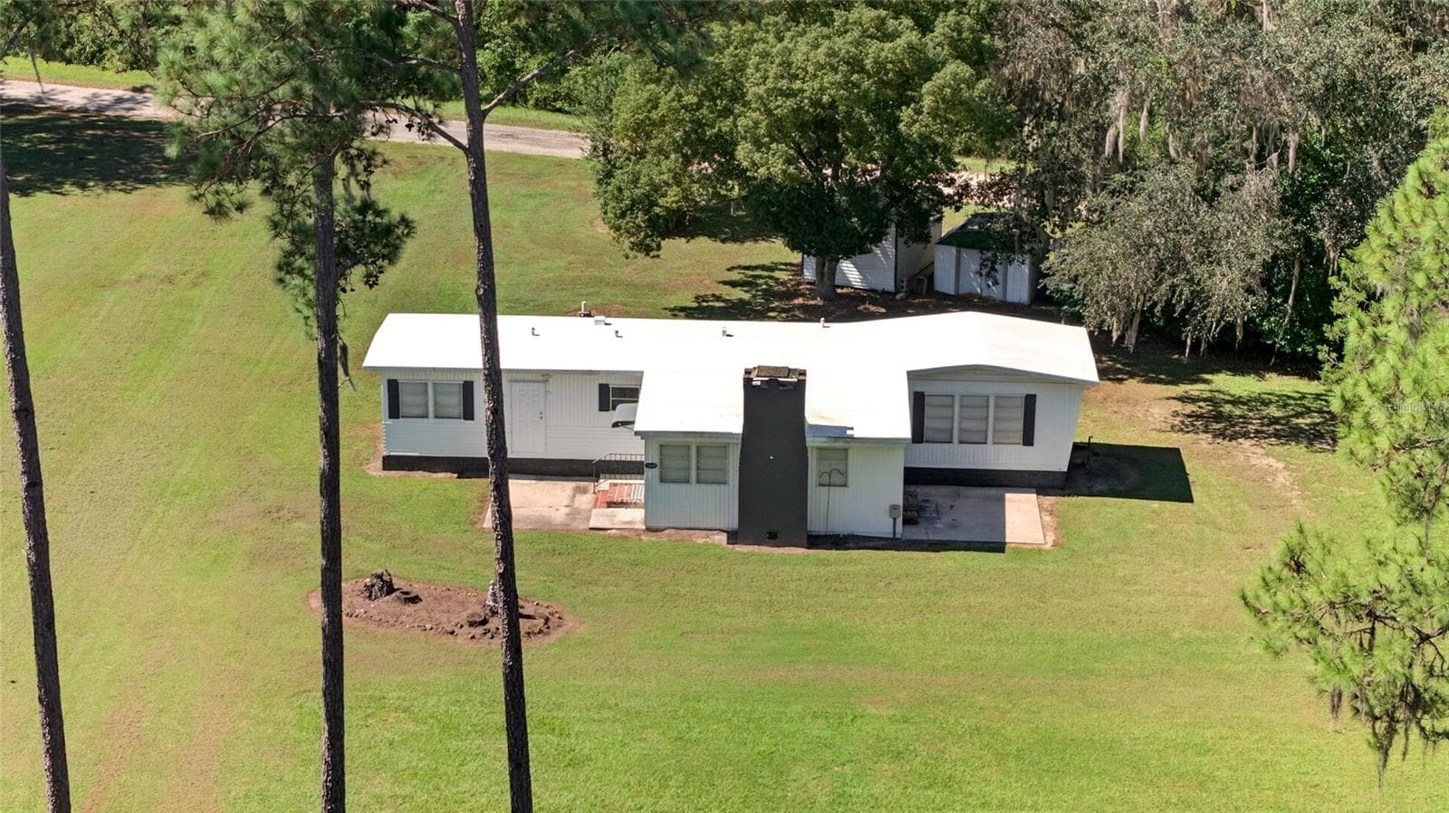 Manufactured Home at 12426 SE 55TH AVENUE RD, BELLEVIEW, photo 70 of 95