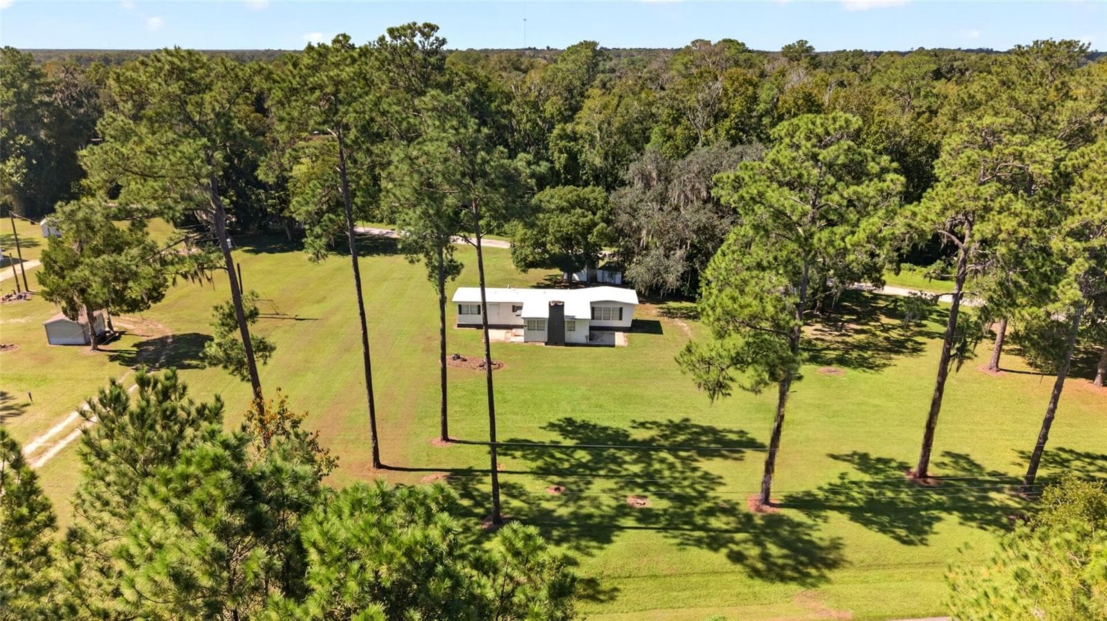 Manufactured Home at 12426 SE 55TH AVENUE RD, BELLEVIEW, photo 79 of 95