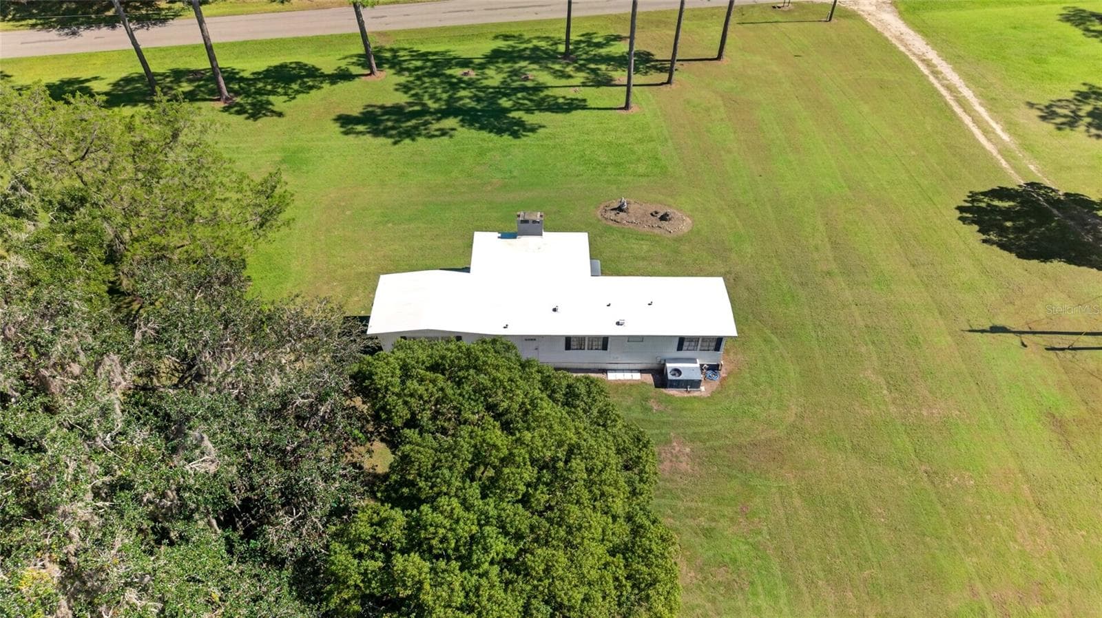 Manufactured Home at 12426 SE 55TH AVENUE RD, BELLEVIEW, photo 82 of 95