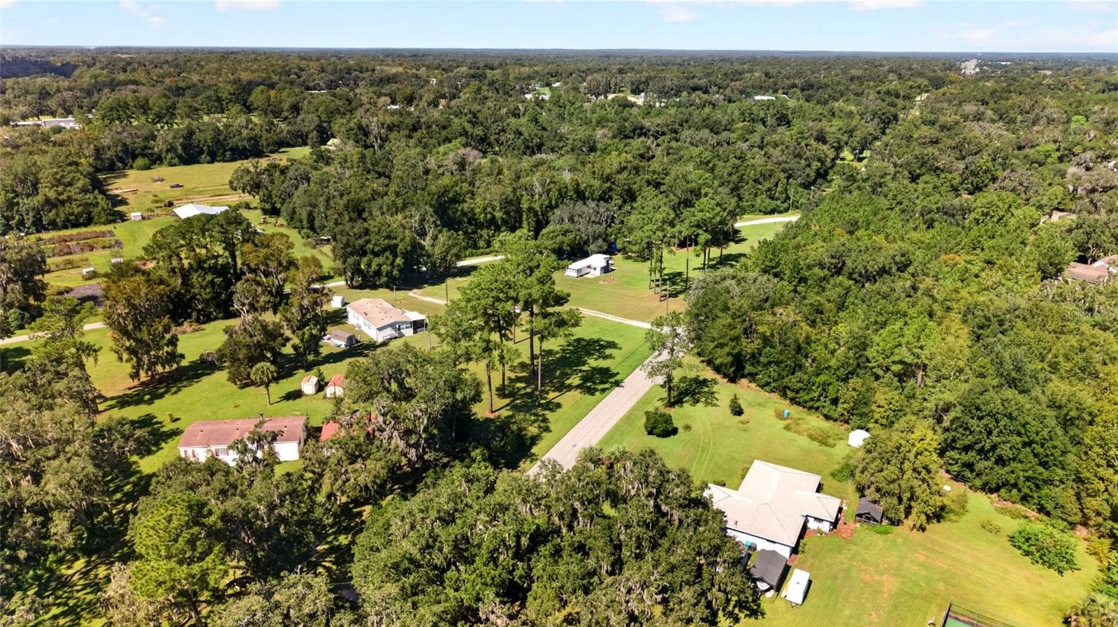 Manufactured Home at 12426 SE 55TH AVENUE RD, BELLEVIEW, photo 86 of 95