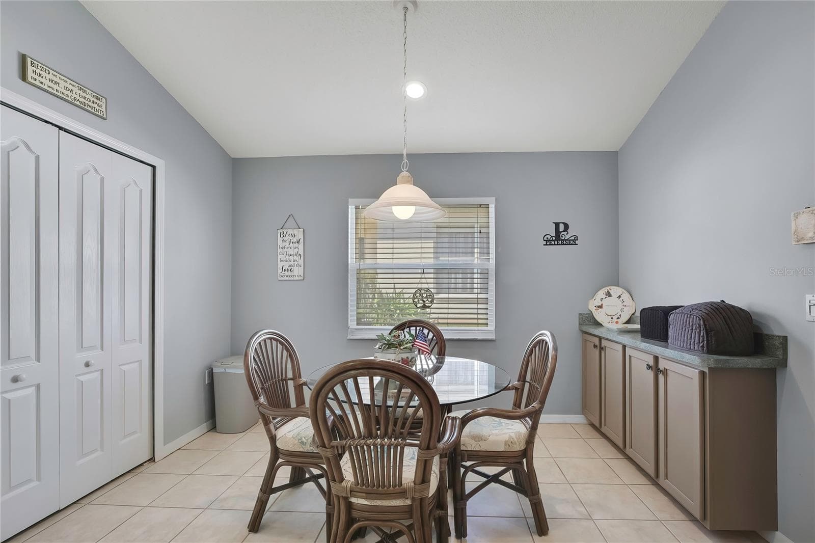 Single Family Residence at 284 QUANE AVE, SPRING HILL, photo 17 of 49