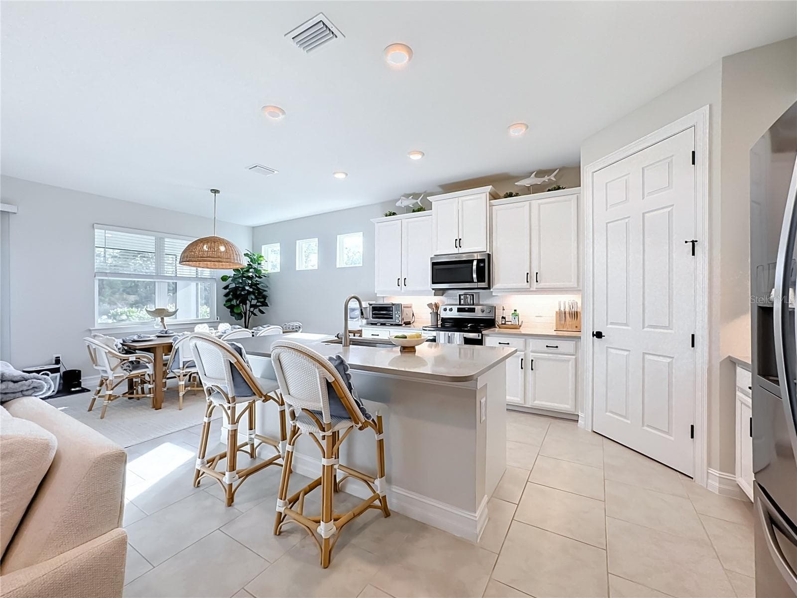 Single Family Residence at 446 IBIZA LOOP, VENICE, photo 8 of 77