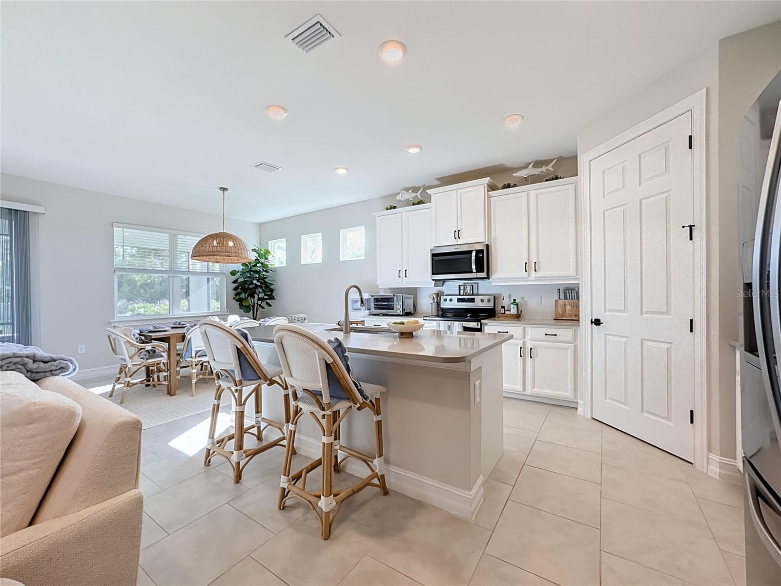 Single Family Residence at 446 IBIZA LOOP, VENICE, photo 10 of 77
