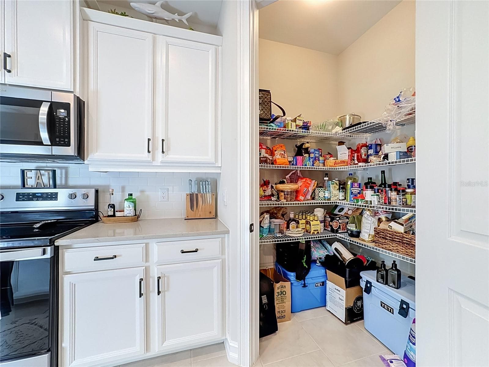 Single Family Residence at 446 IBIZA LOOP, VENICE, photo 12 of 77