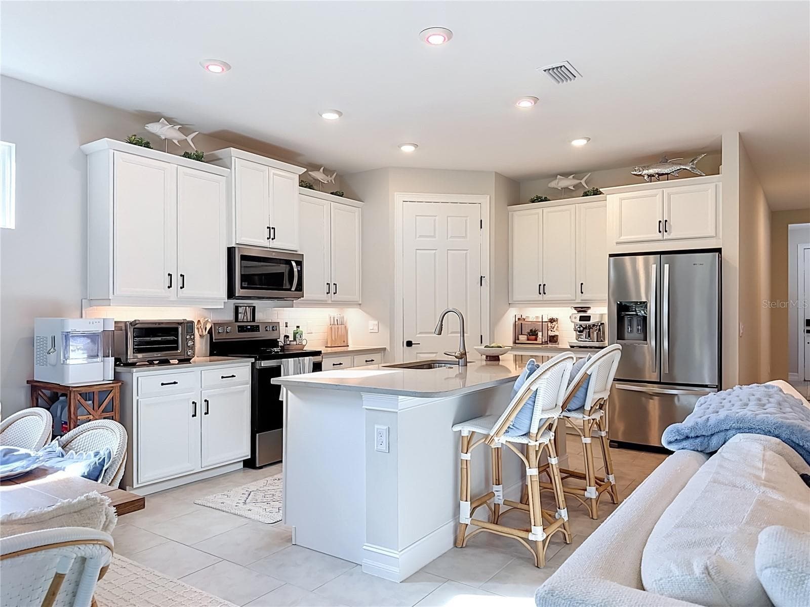 Single Family Residence at 446 IBIZA LOOP, VENICE, photo 15 of 77