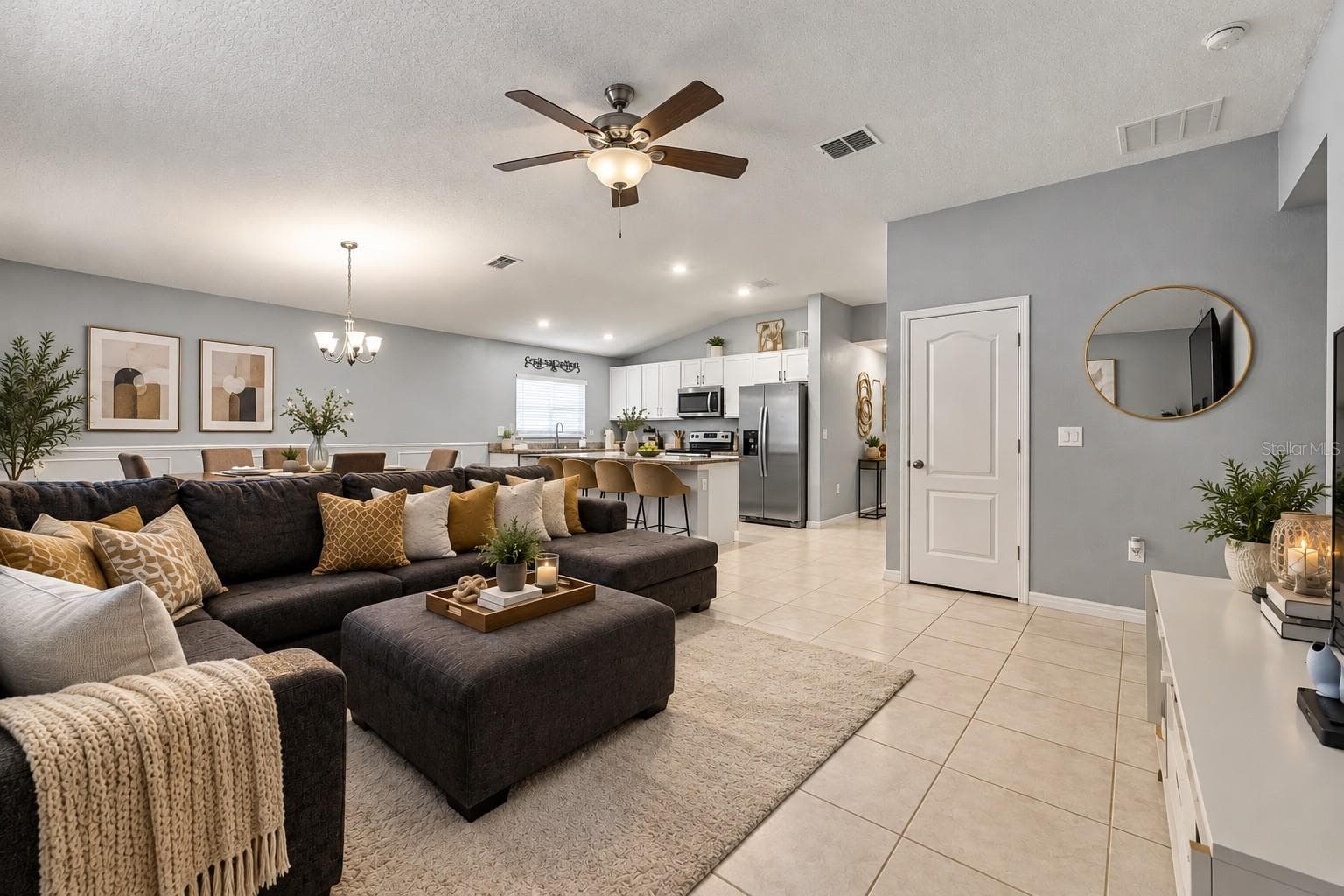 Single Family Residence at 2489 BULRUSH DR, ST CLOUD, photo 6 of 12