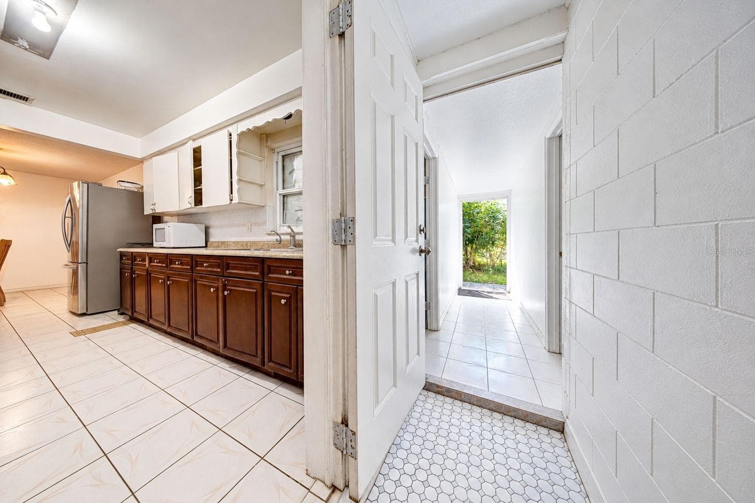 Single Family Residence at 4314 DERBYSHIRE LN, ORLANDO, photo 6 of 18