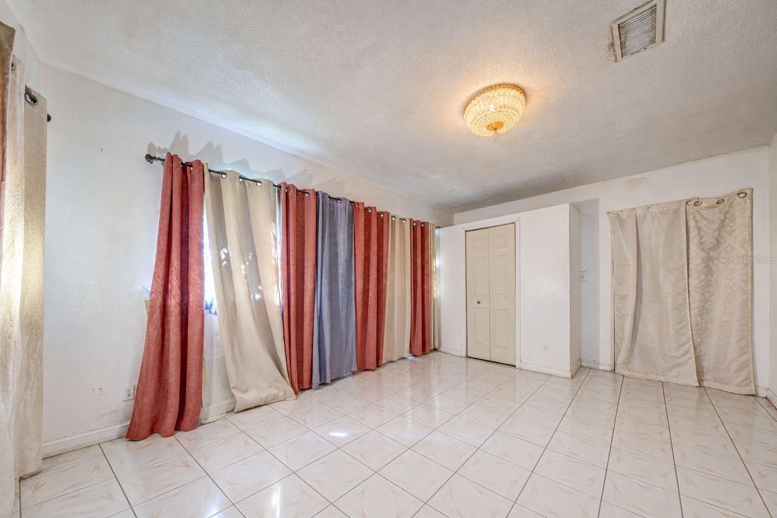 Single Family Residence at 4314 DERBYSHIRE LN, ORLANDO, photo 16 of 18