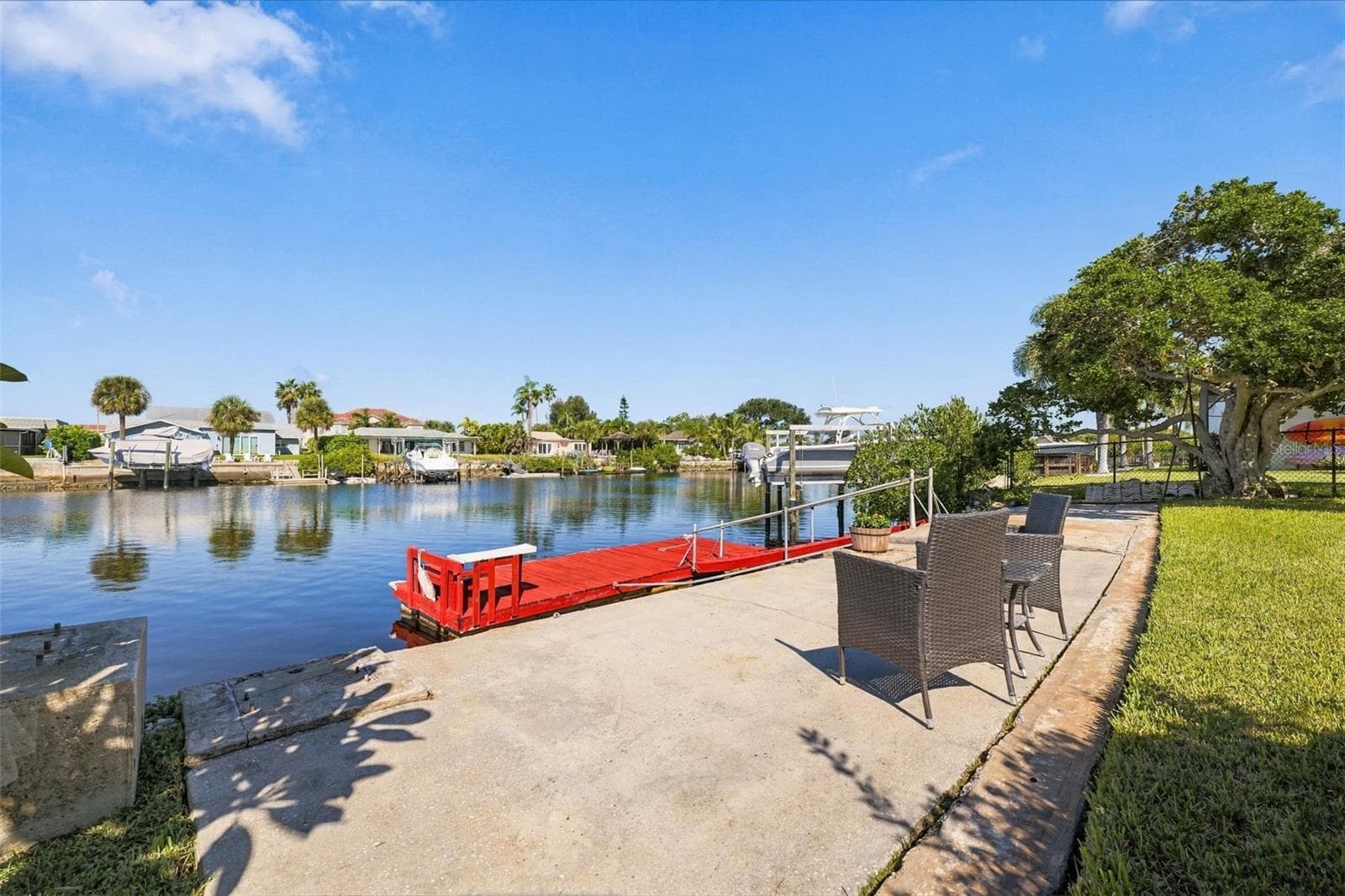 Single Family Residence at 5513 BOWLINE BND, NEW PORT RICHEY, photo 37 of 54