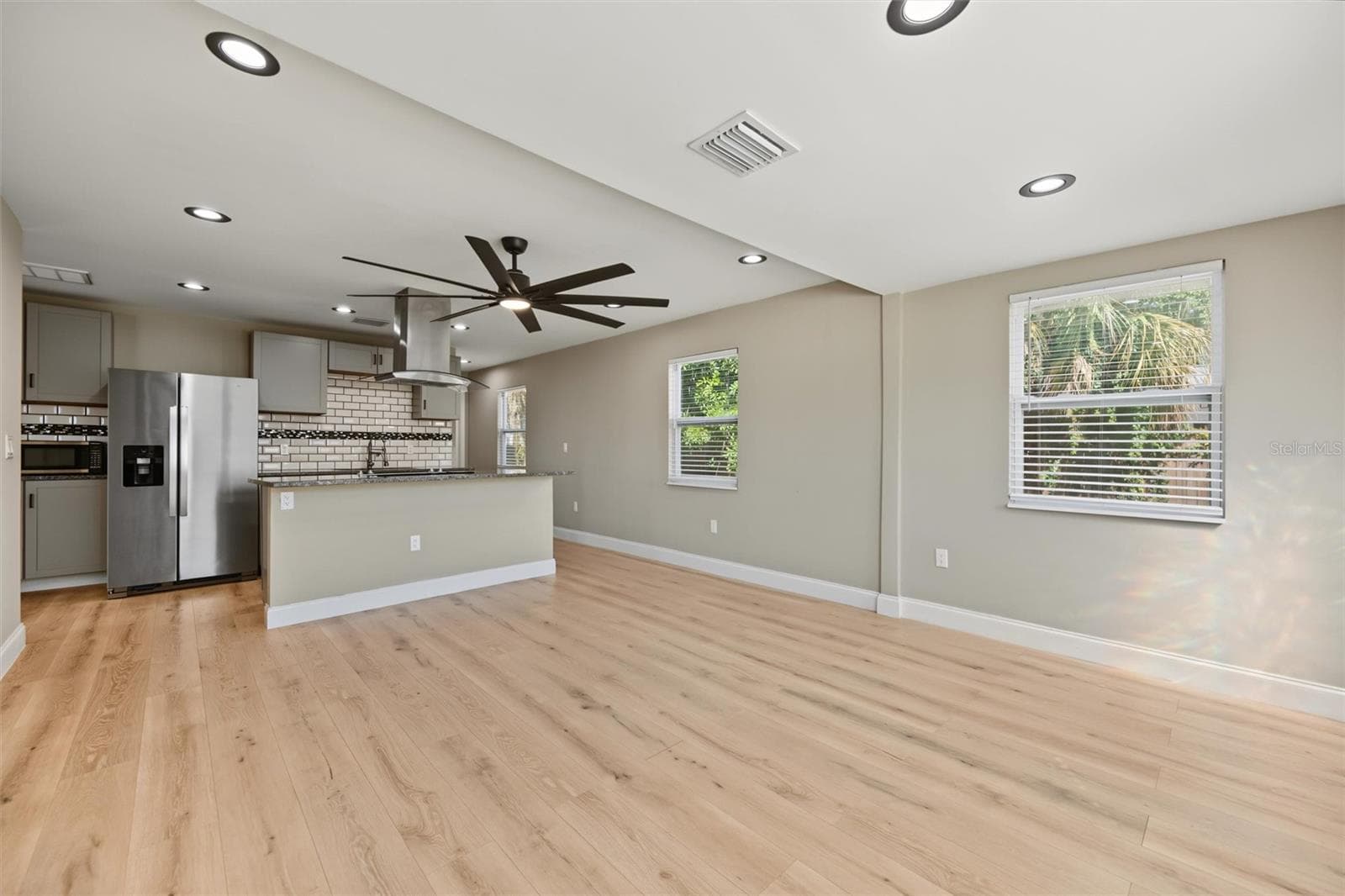 Single Family Residence at 1815 12TH ST S, ST PETERSBURG, photo 9 of 47