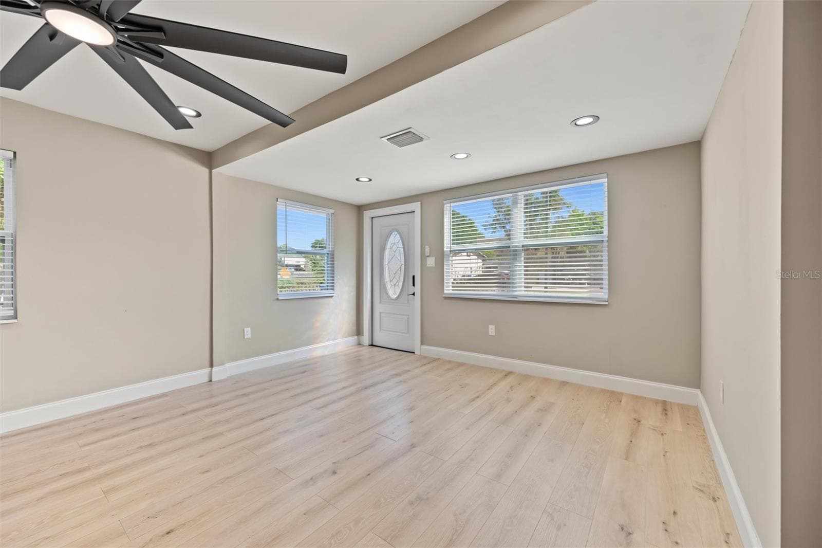 Single Family Residence at 1815 12TH ST S, ST PETERSBURG, photo 10 of 47