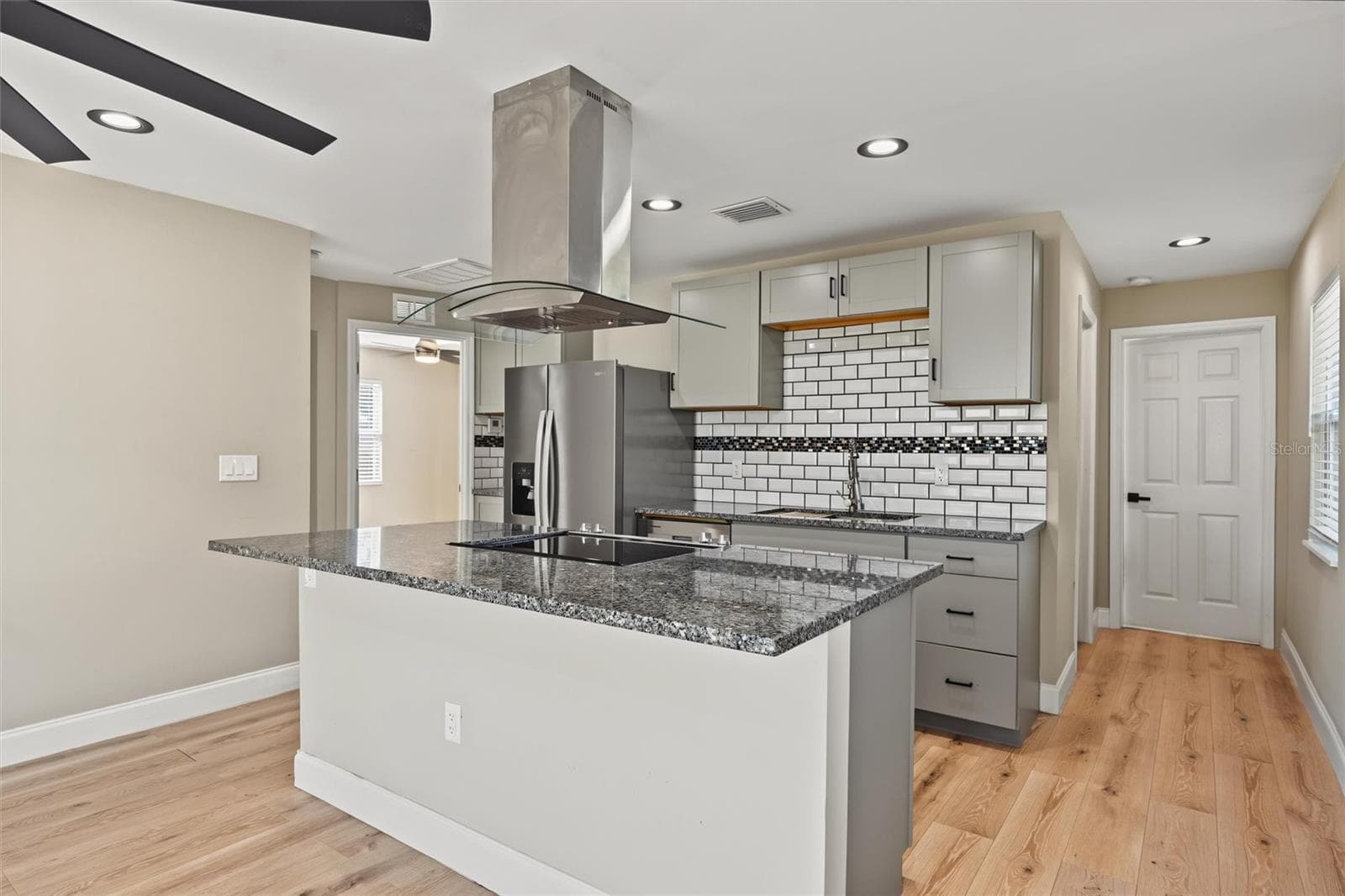 Single Family Residence at 1815 12TH ST S, ST PETERSBURG, photo 12 of 47