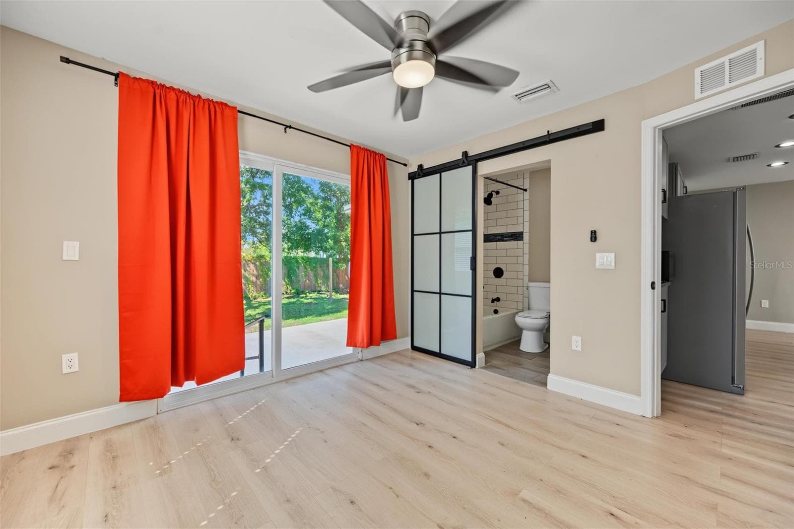 Single Family Residence at 1815 12TH ST S, ST PETERSBURG, photo 25 of 47