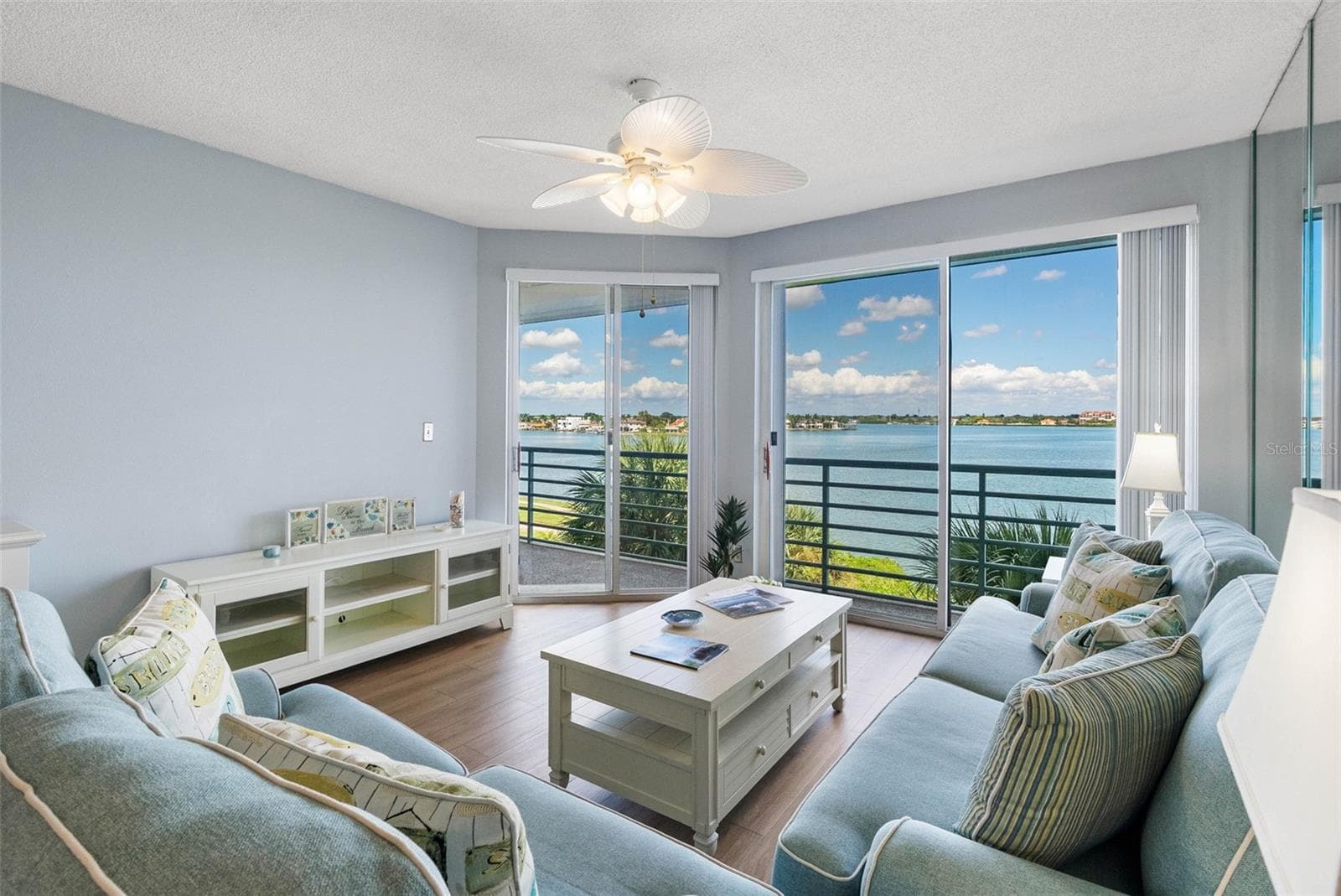 Condominium at 8021 SAILBOAT KEY BLVD S #304, ST PETERSBURG, photo 4 of 86