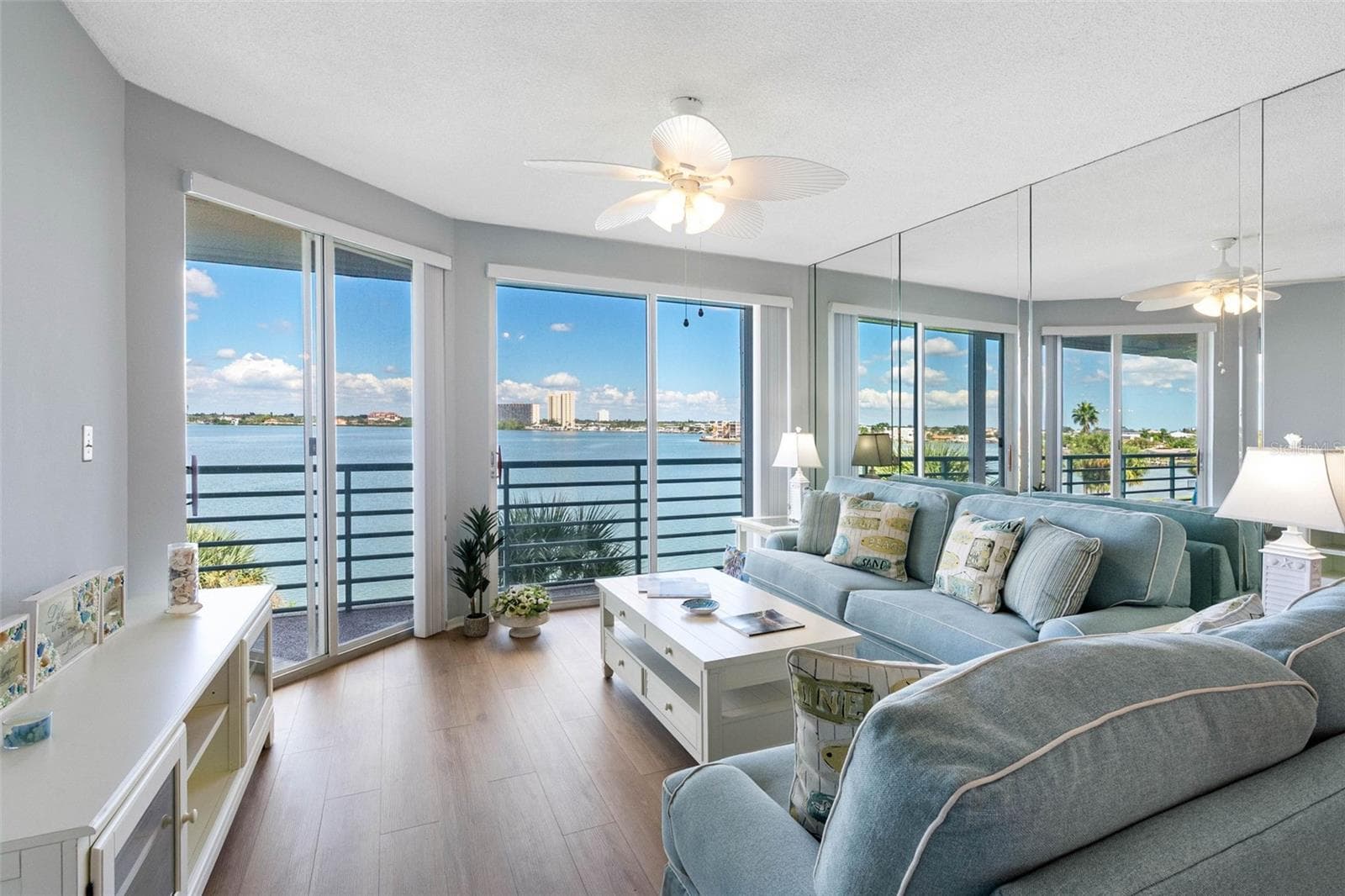 Condominium at 8021 SAILBOAT KEY BLVD S #304, ST PETERSBURG, photo 6 of 86