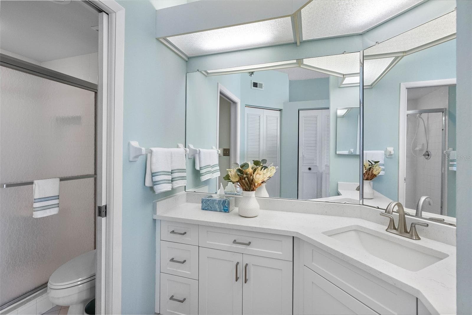 Condominium at 8021 SAILBOAT KEY BLVD S #304, ST PETERSBURG, photo 32 of 86