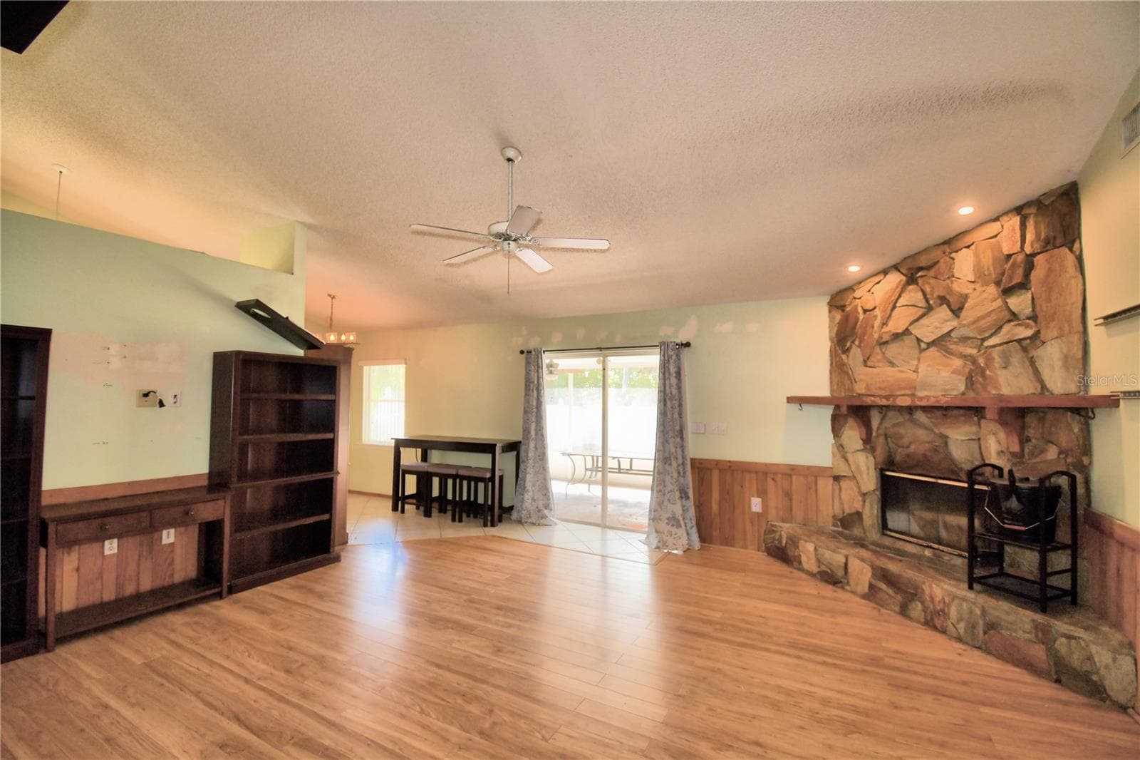 Single Family Residence at 3420 COVE CT E, WINTER HAVEN, photo 8 of 36
