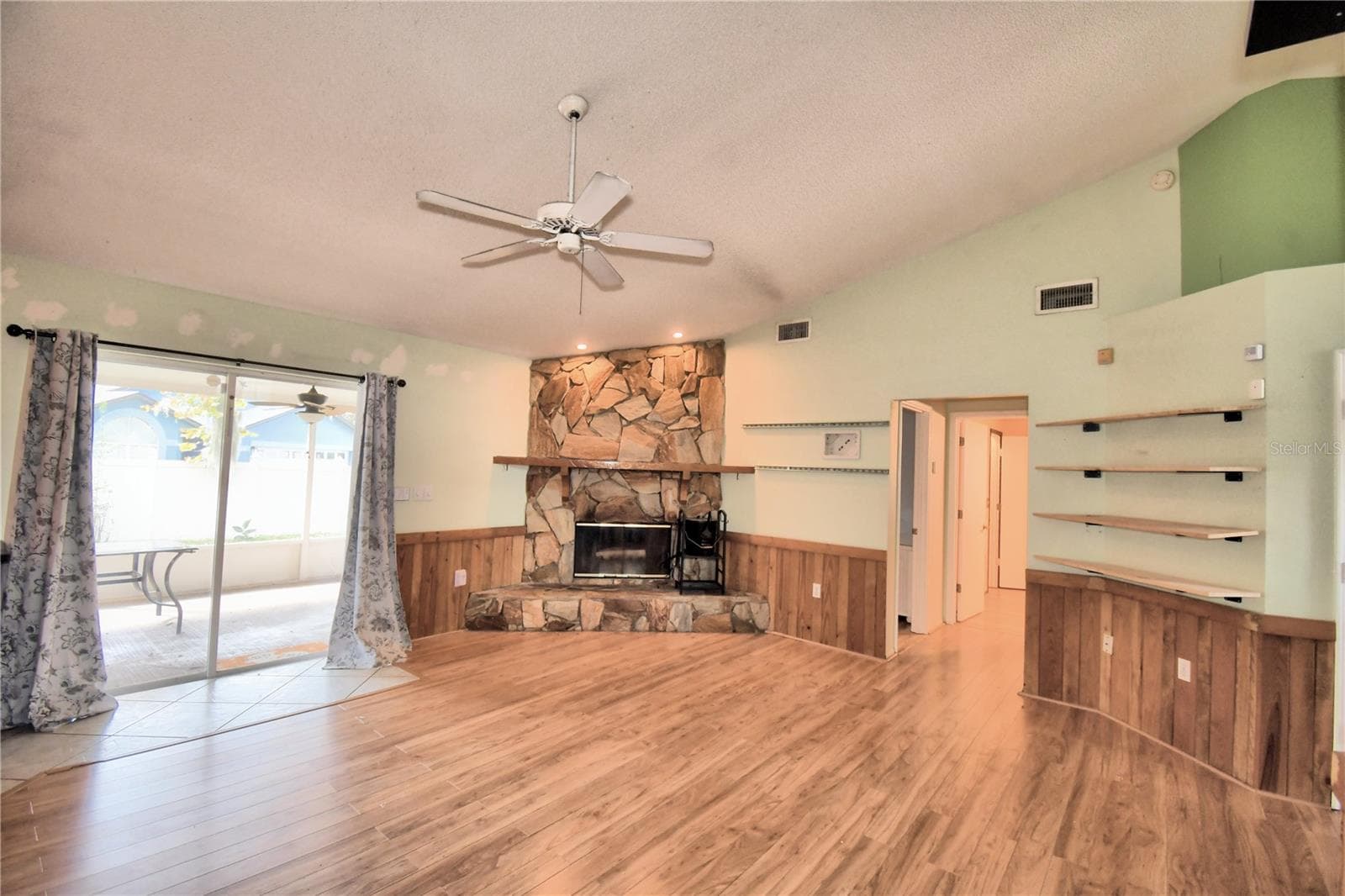 Single Family Residence at 3420 COVE CT E, WINTER HAVEN, photo 9 of 36