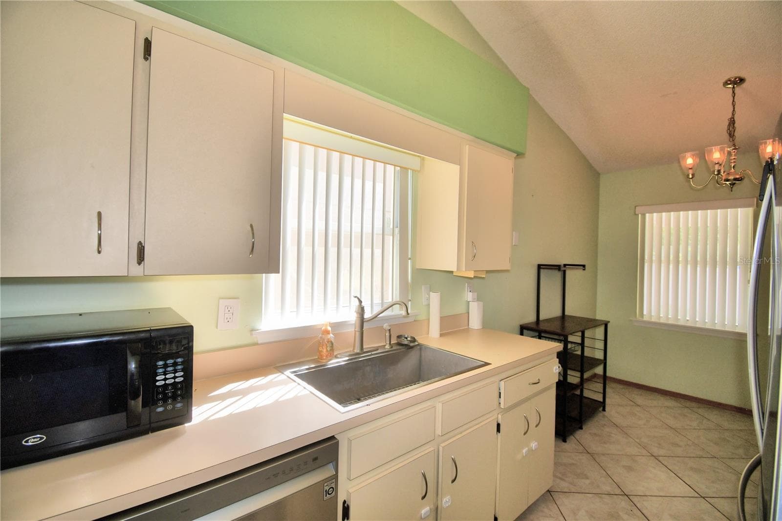 Single Family Residence at 3420 COVE CT E, WINTER HAVEN, photo 20 of 36