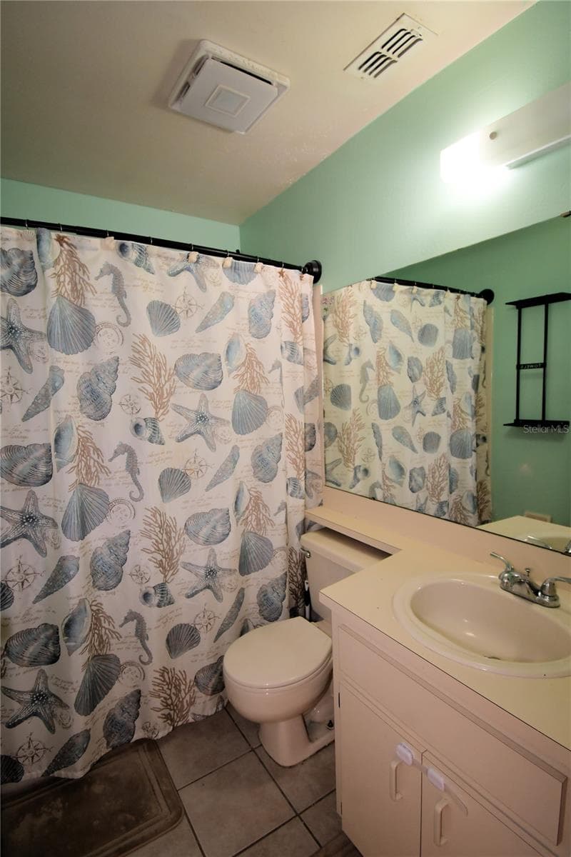 Single Family Residence at 3420 COVE CT E, WINTER HAVEN, photo 27 of 36