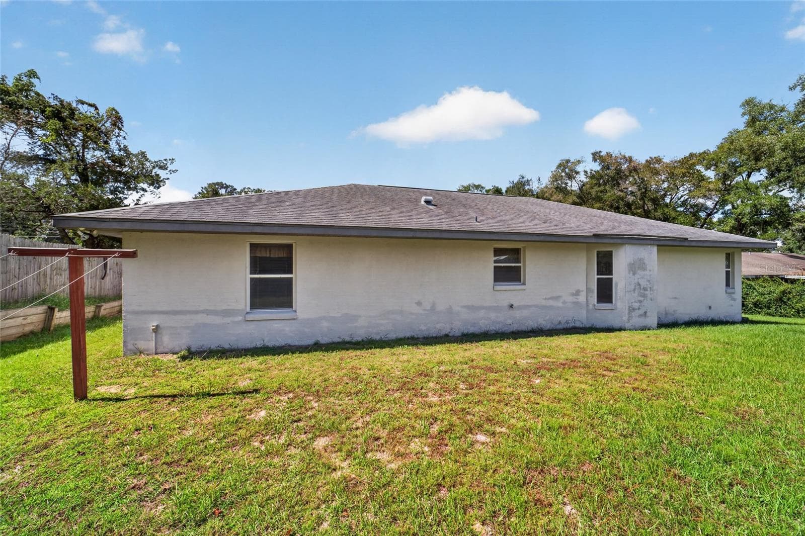Single Family Residence at 936 MAPLE AVE, INVERNESS, photo 15 of 69