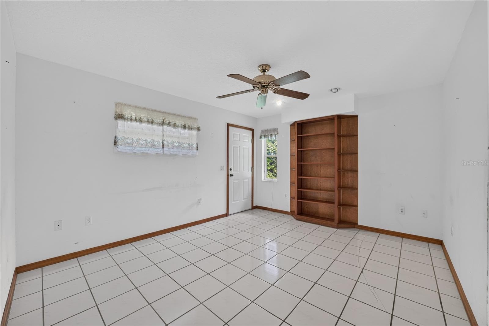 Single Family Residence at 936 MAPLE AVE, INVERNESS, photo 50 of 69