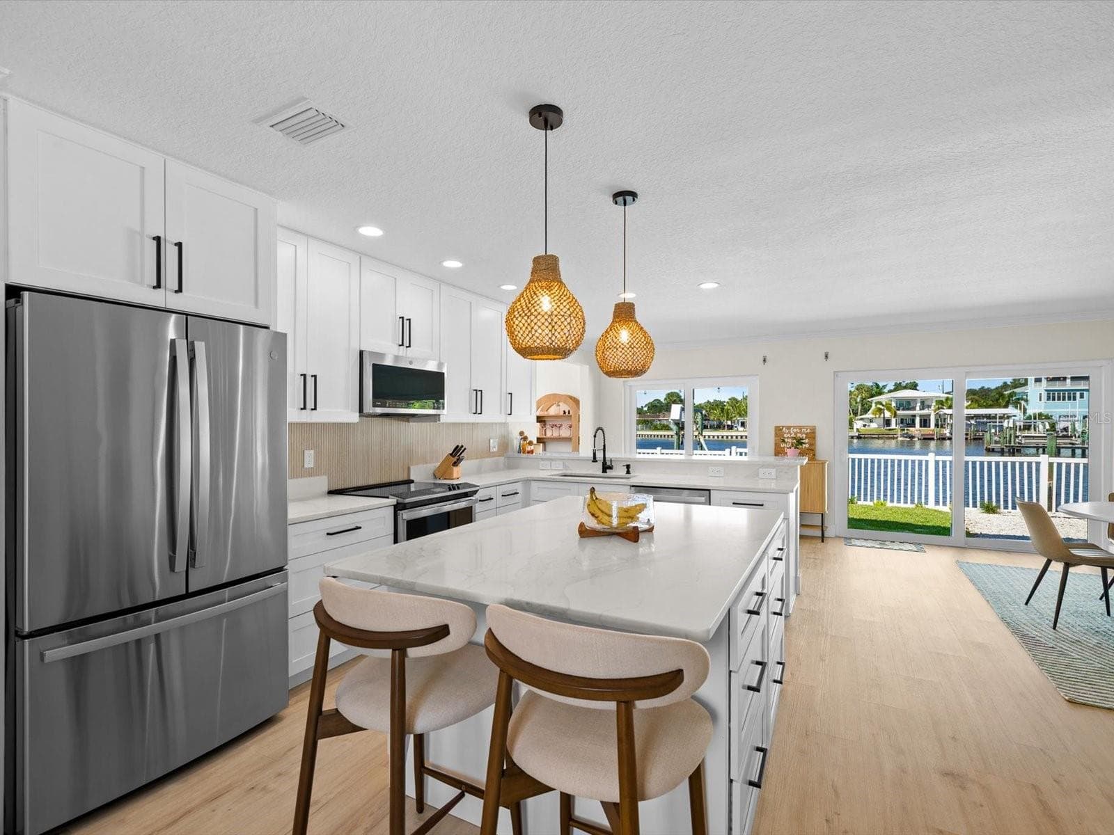 Single Family Residence at 4017 CHURCH CREEK PT, LARGO, photo 9 of 32