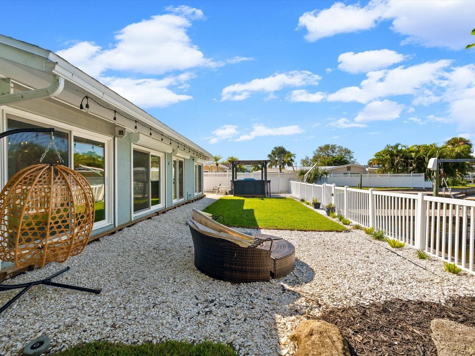 Single Family Residence at 4017 CHURCH CREEK PT, LARGO, photo 11 of 32